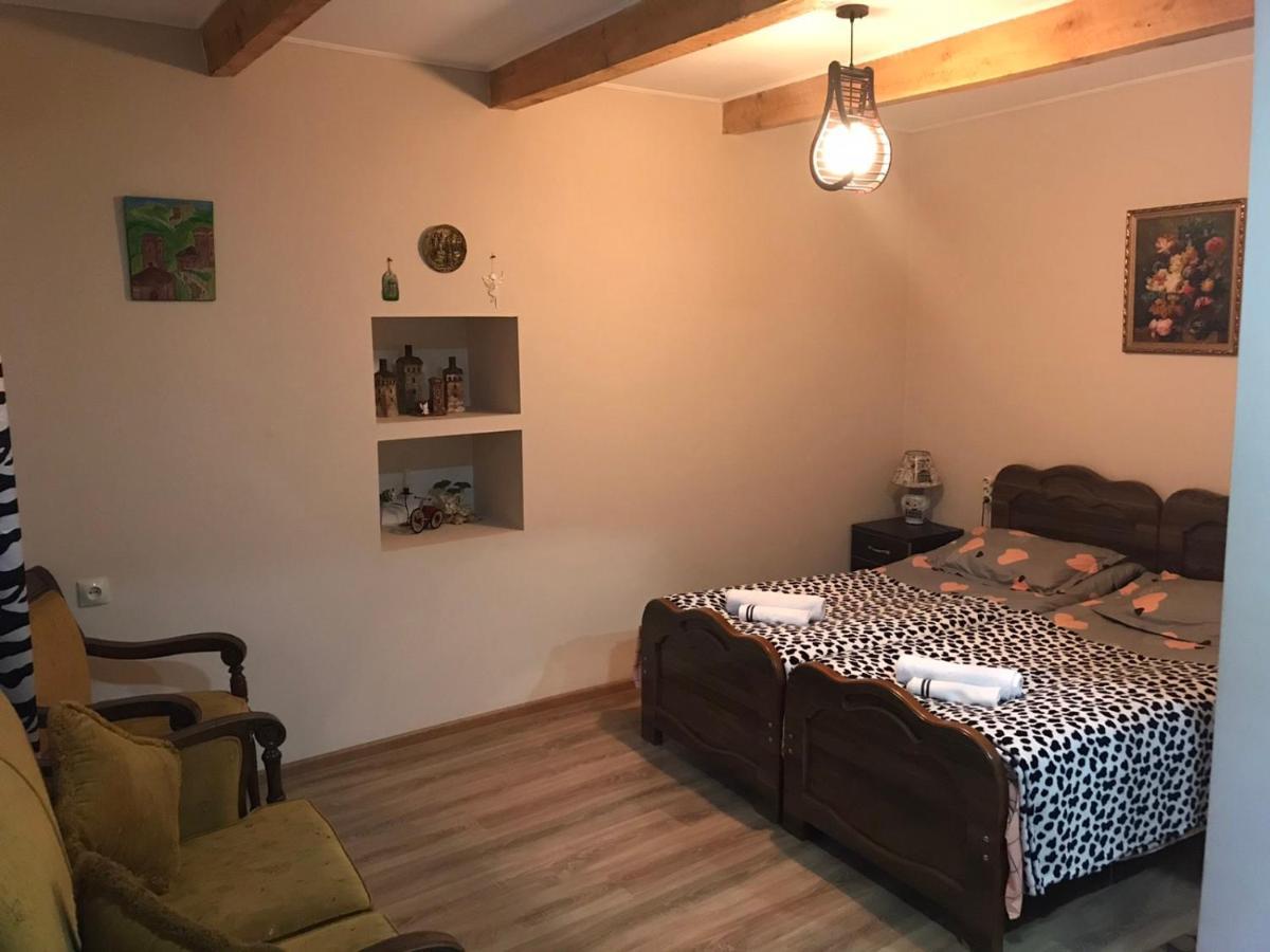 Guesthouse Venera Mestia Eksteriør bilde