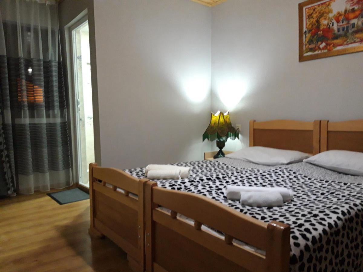 Guesthouse Venera Mestia Eksteriør bilde