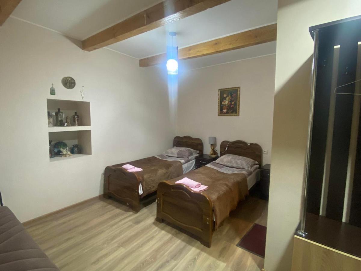 Guesthouse Venera Mestia Eksteriør bilde