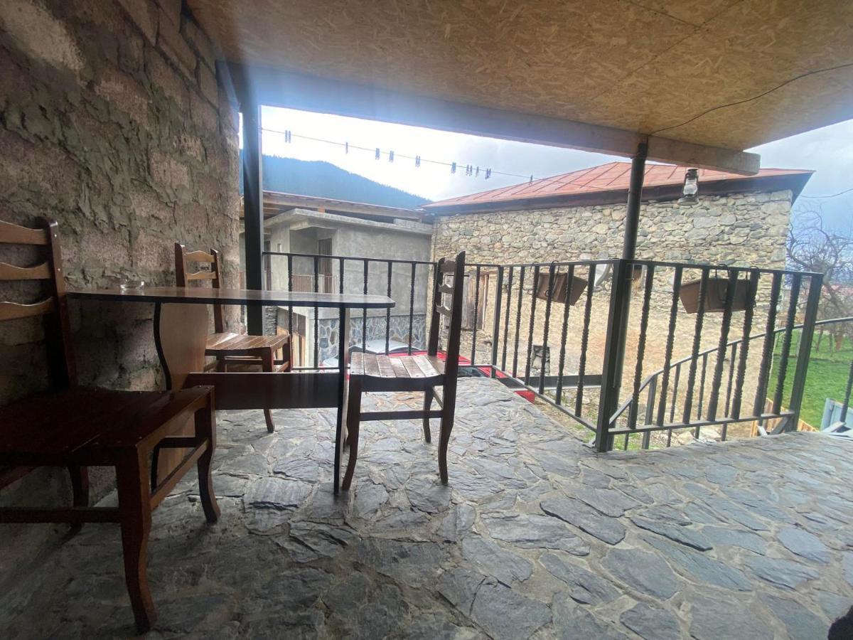 Guesthouse Venera Mestia Eksteriør bilde